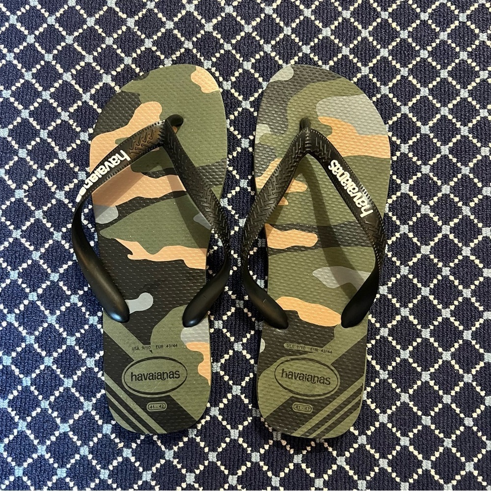 Havaianas Camo Flip Flops
